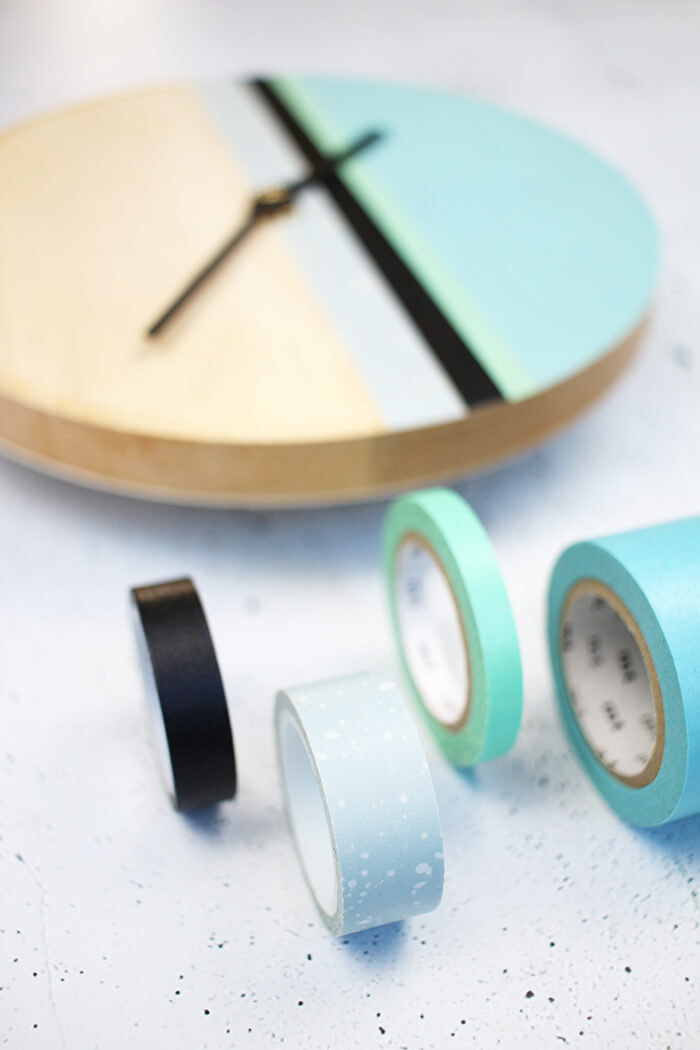 DIY Challenge, Upcycling-Ideen mit Washi Tape, Uhr aus Drehteller selbst basteln - Gingered Things