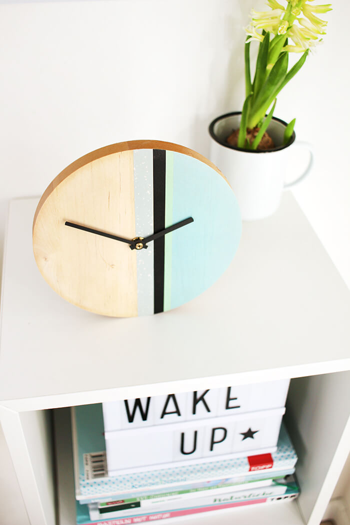 DIY Challenge, Upcycling mit Washi Tape, Uhr aus Holz von Gingered things