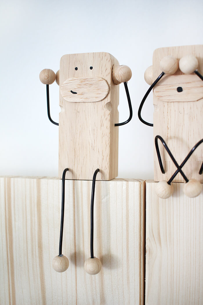 Drei Affen DIY aus Draht und Holz