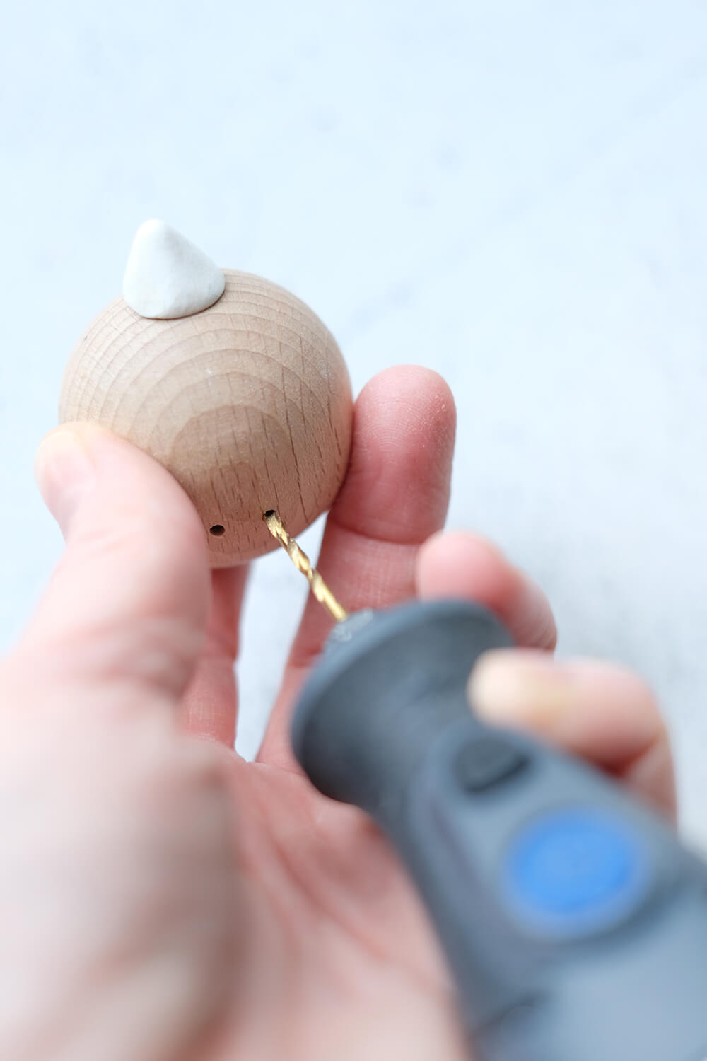 DIY Challenge - Geschenkideen - Frühlingsdeko mit Vögeln aus Holzkugeln - Gingered Things