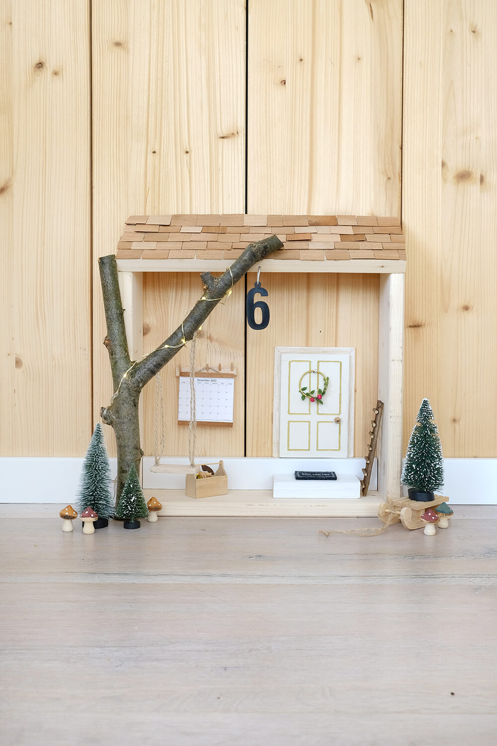 DIYnachten, Vordach für den Weihnachtswichtel mit Dremel und Gingered Things