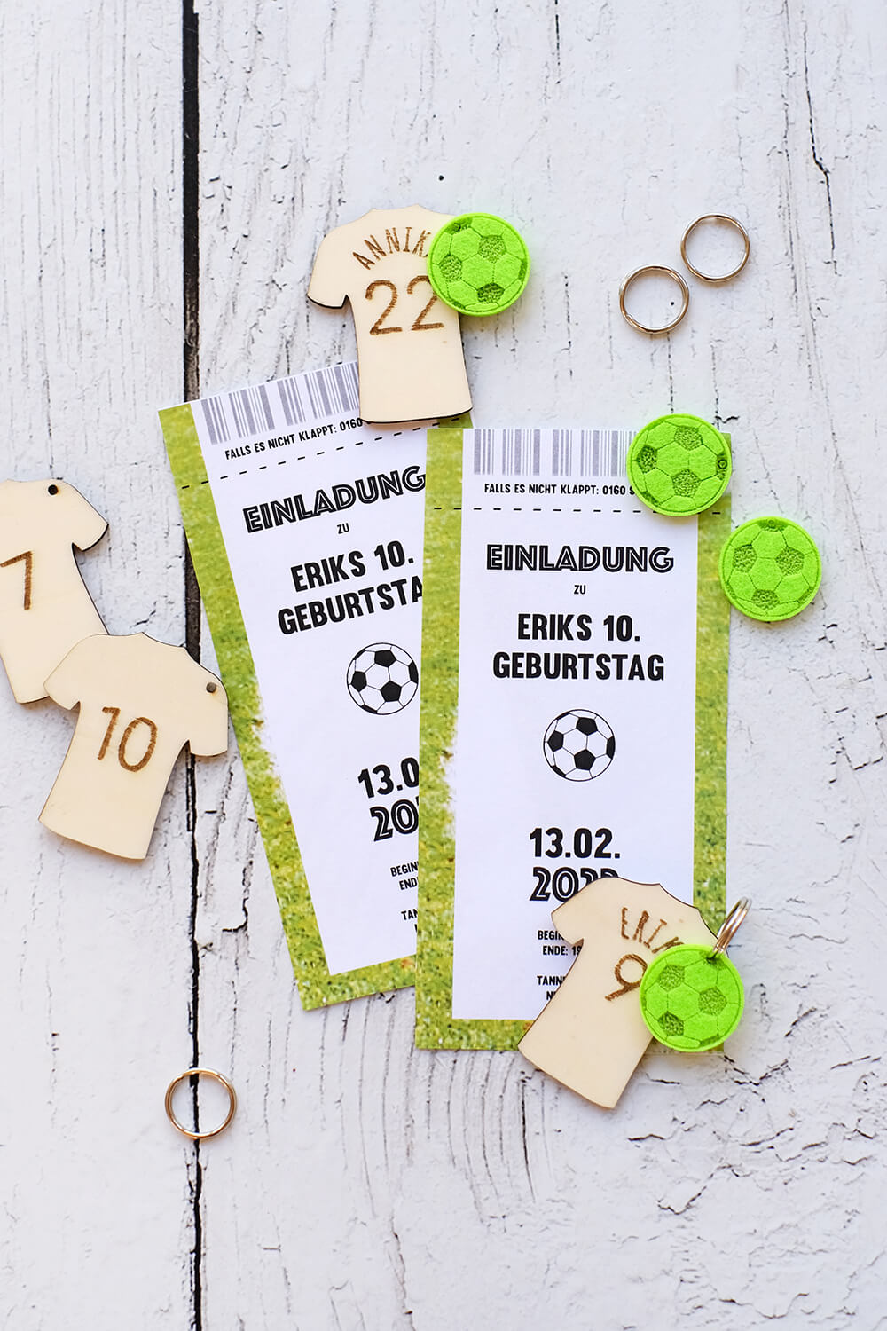 DIY Caketopper und Einladungskarten für Fussball Geburtstag - Mit Mr Beam und Gingered Things