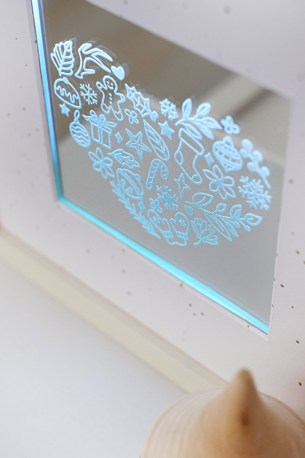 DIY Lichtdeko mit graviertem Spiegel von Mr Beam - Gingered Things